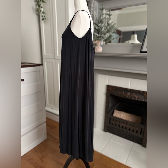 Black Maxi Slip Dress with Spaghetti Straps - Picture 2 of 5